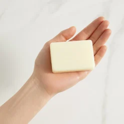 Hot Muji Limpiador facial sólido