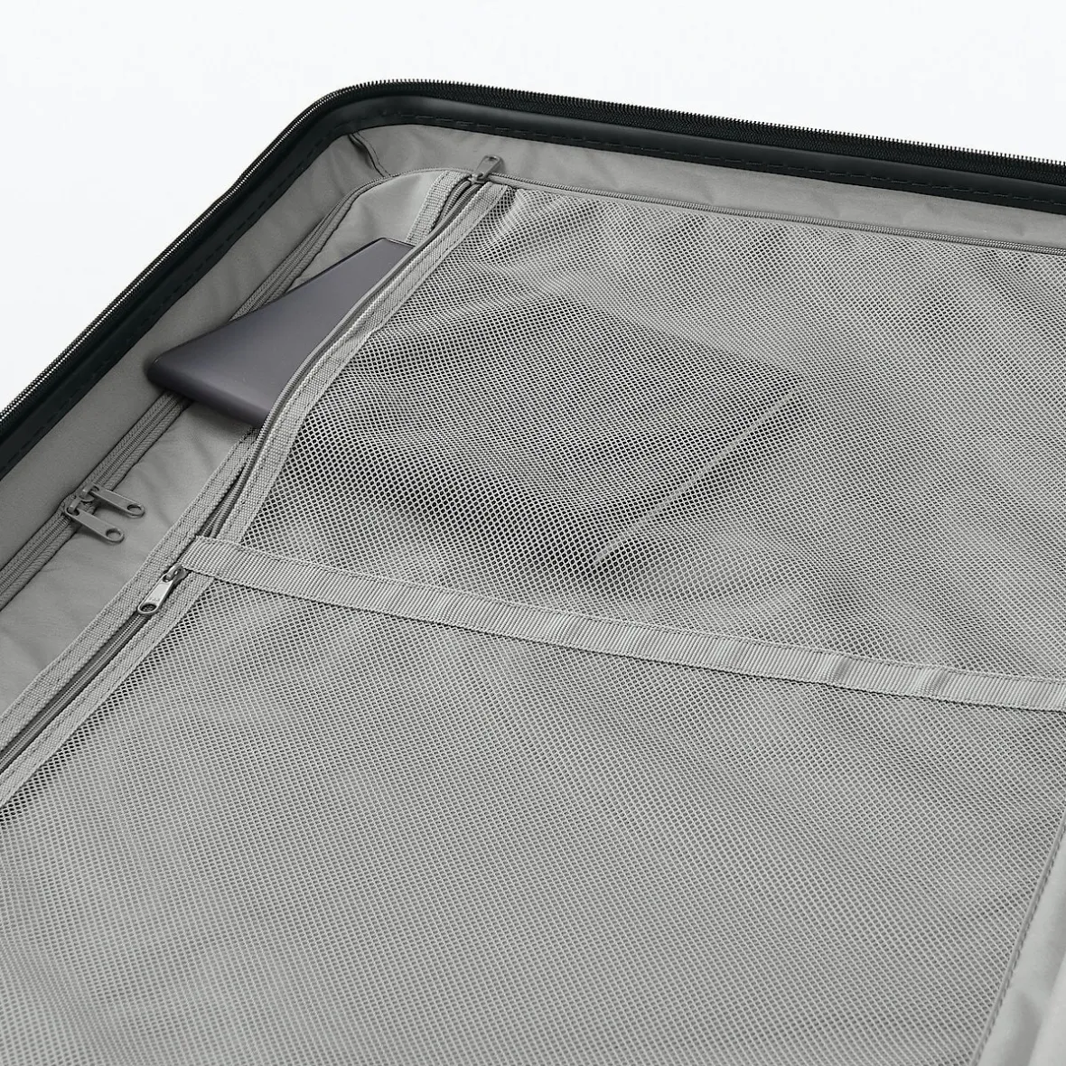 Sale Muji Maleta Trolley Rígida 75L, Mediana