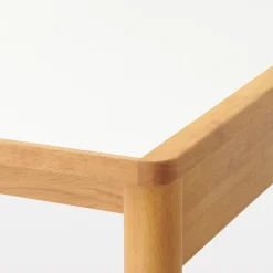 Sale Muji Mesa de madera de caucho con tapa de melamina cuadrada pequeña