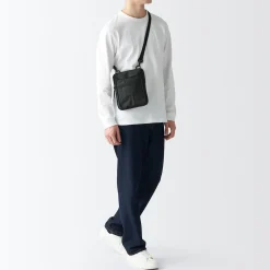 Outlet Muji Mini bolso repelente al agua Negro