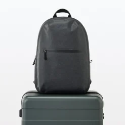 Clearance Muji Mochila impermeable de poliéster reciclado Gris Oscuro