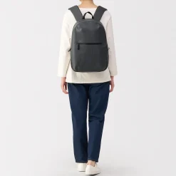 Clearance Muji Mochila impermeable de poliéster reciclado Gris Oscuro