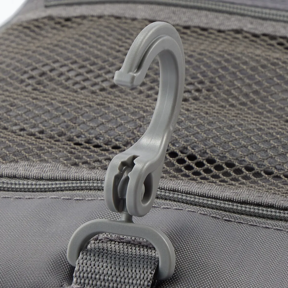 Online Muji Neceser colgante