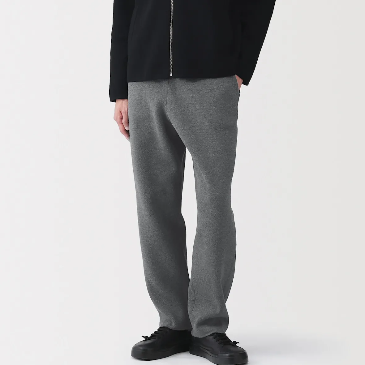 Outlet Muji Pantalones acanalado de ajuste cómodo y punto milano para hombre