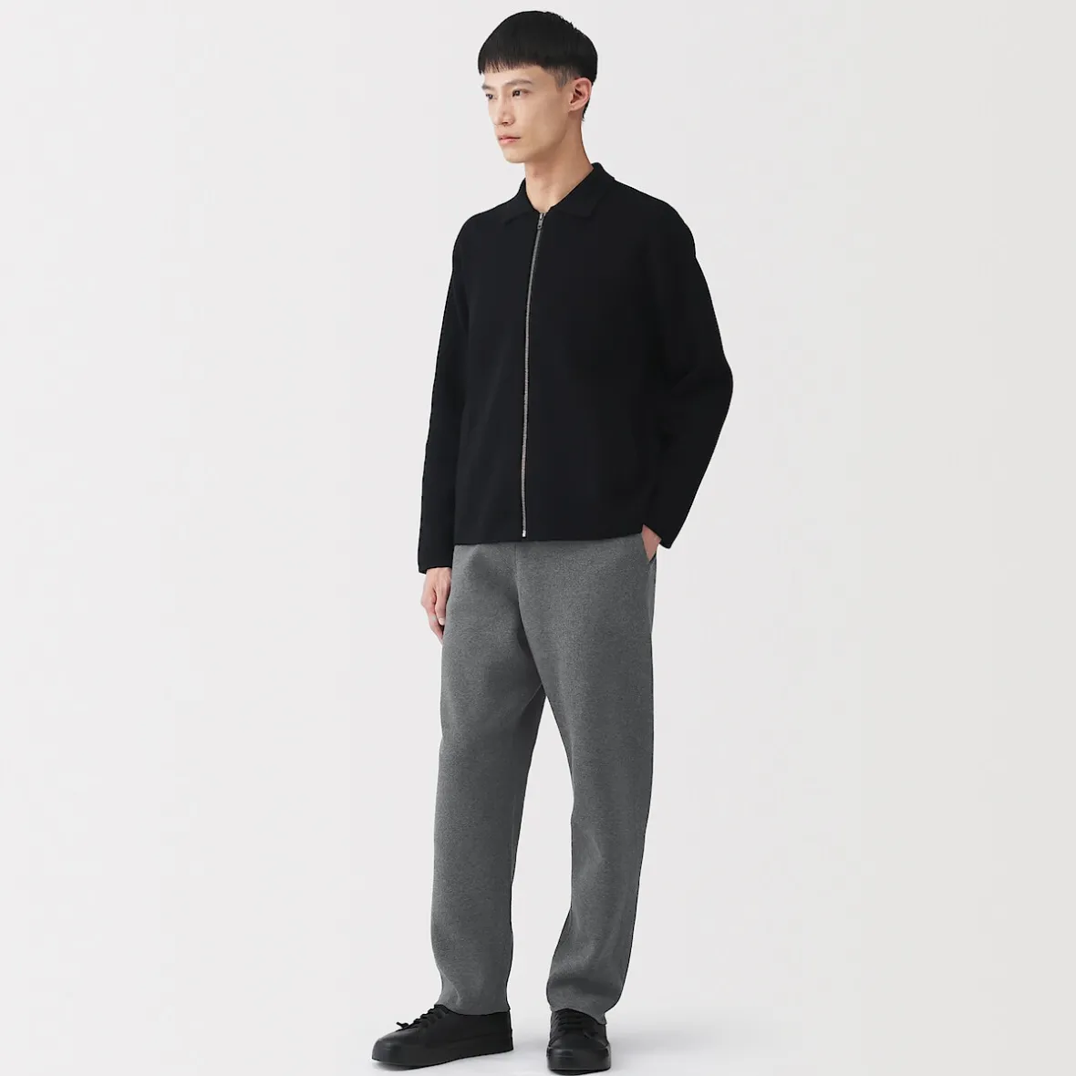 Outlet Muji Pantalones acanalado de ajuste cómodo y punto milano para hombre
