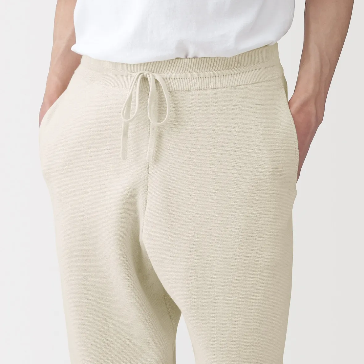 Outlet Muji Pantalones acanalado de ajuste cómodo y punto milano para hombre