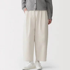 Clearance Muji Pantalones con corte tapered en sarga de algodón para mujer