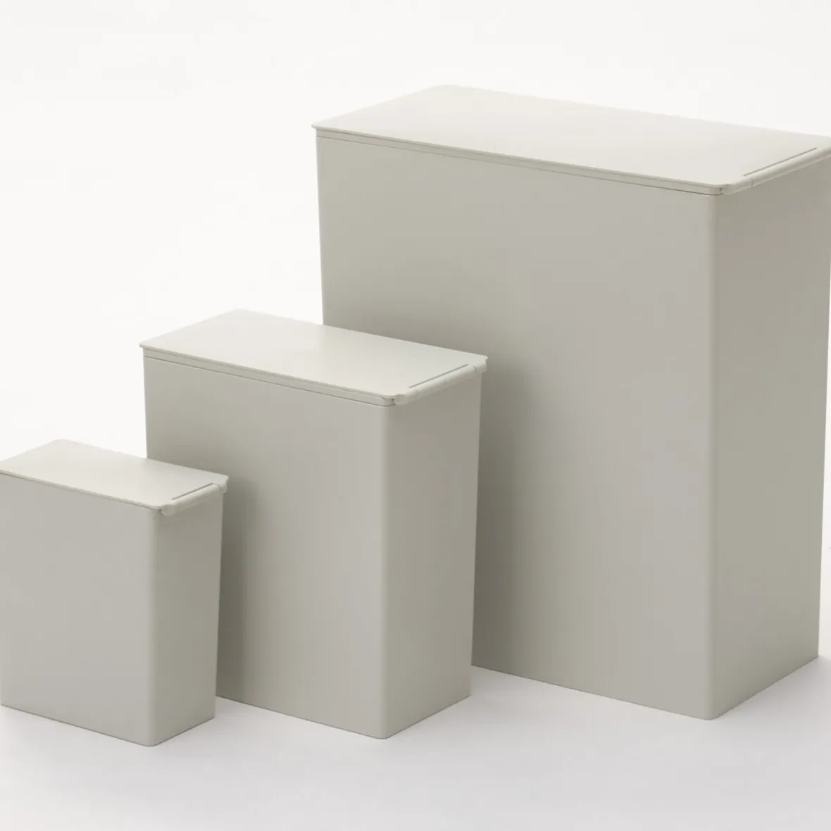 Clearance Muji Papelera de propileno con tapa 11L