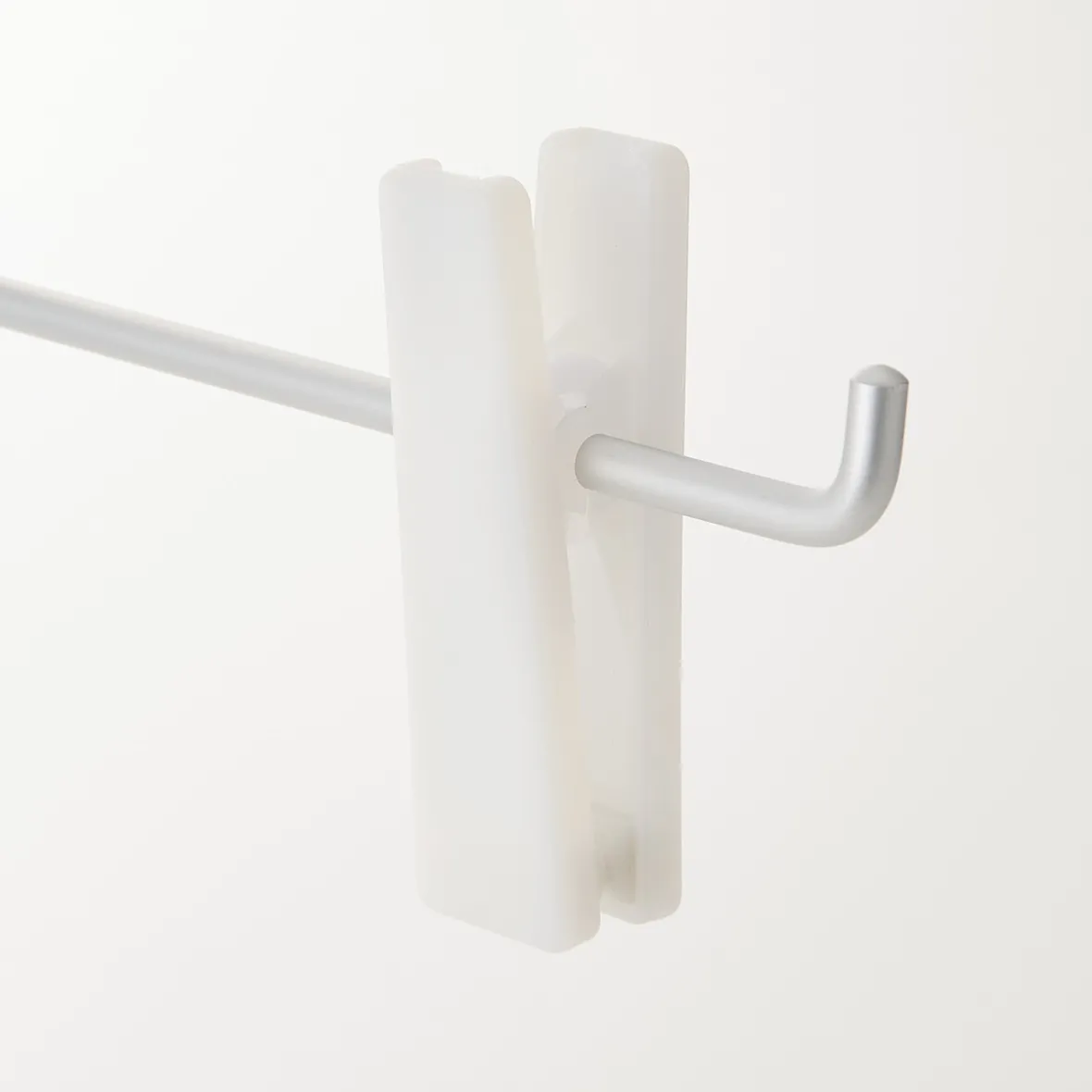 Best Muji Percha de aluminio para pantalones y faldas