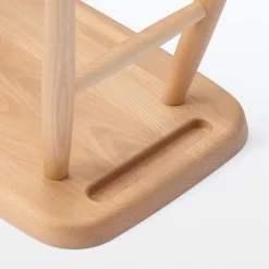 New Muji Taburete con pata redondeada de haya maciza