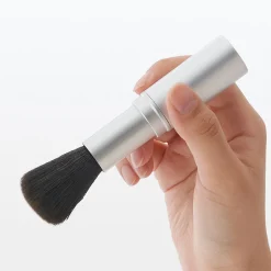 Best Muji Travel Cheek Brush