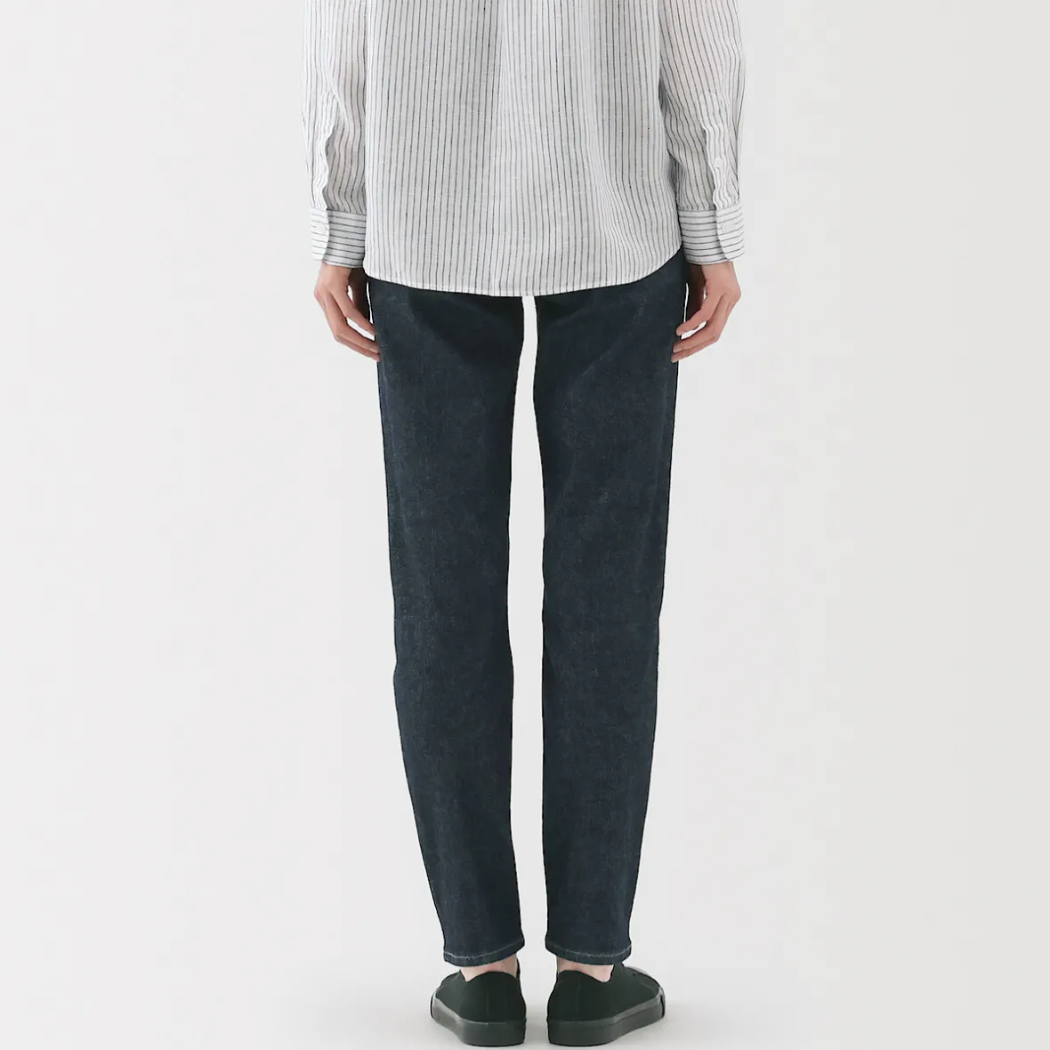 Outlet Muji Vaqueros ajustados y elásticos para mujer